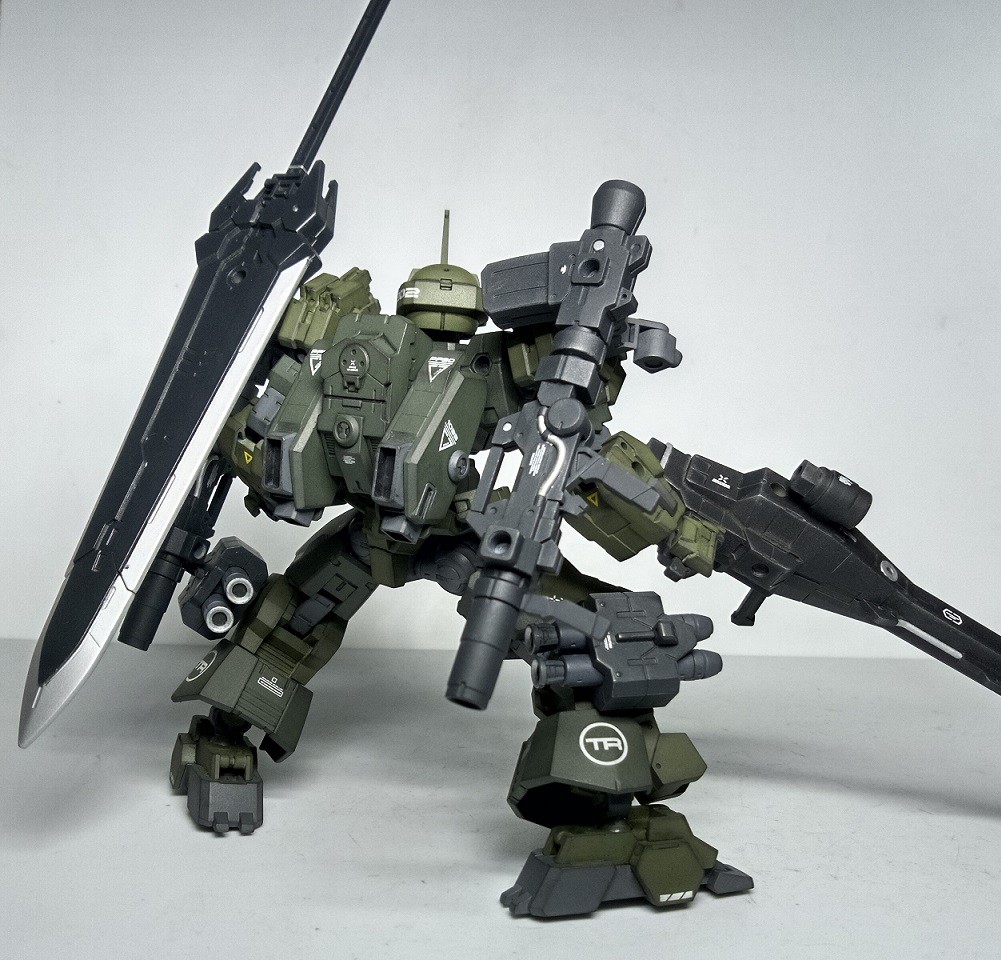 番外編 30MM AC風ラビオット : 廃屋の彼方 ～僻地専用ガンプラ展～