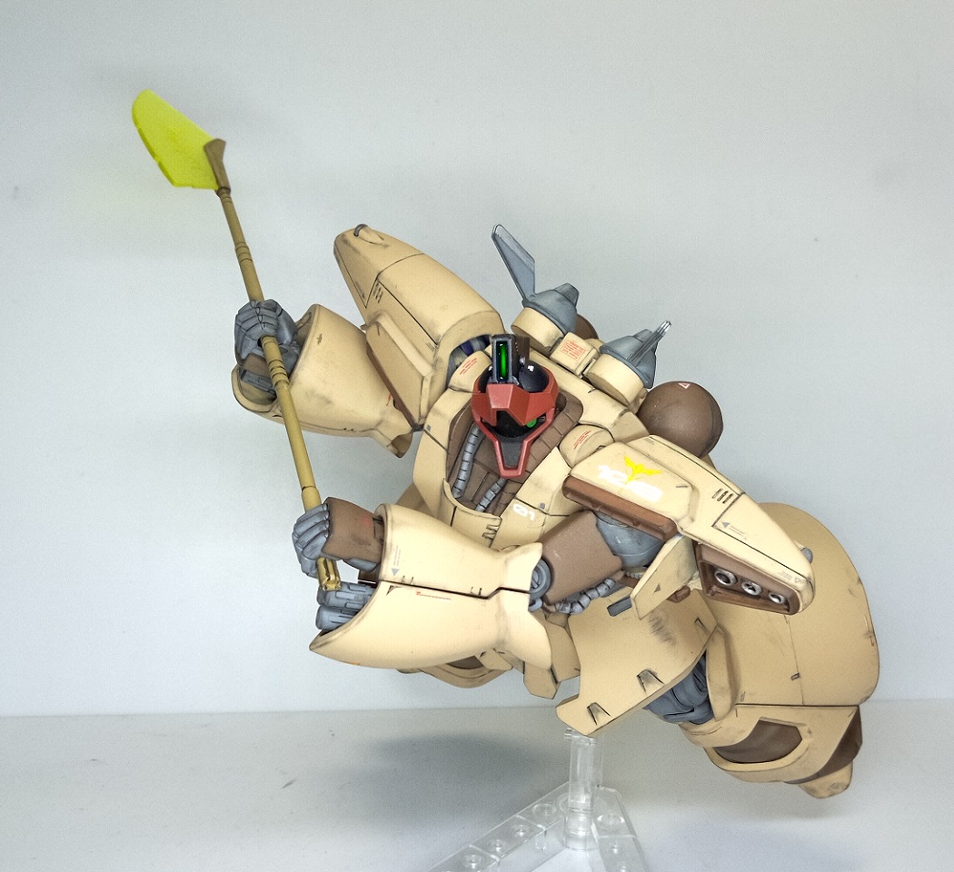 番外編 ドライセン サンドカラー : 廃屋の彼方 ～僻地専用ガンプラ展～
