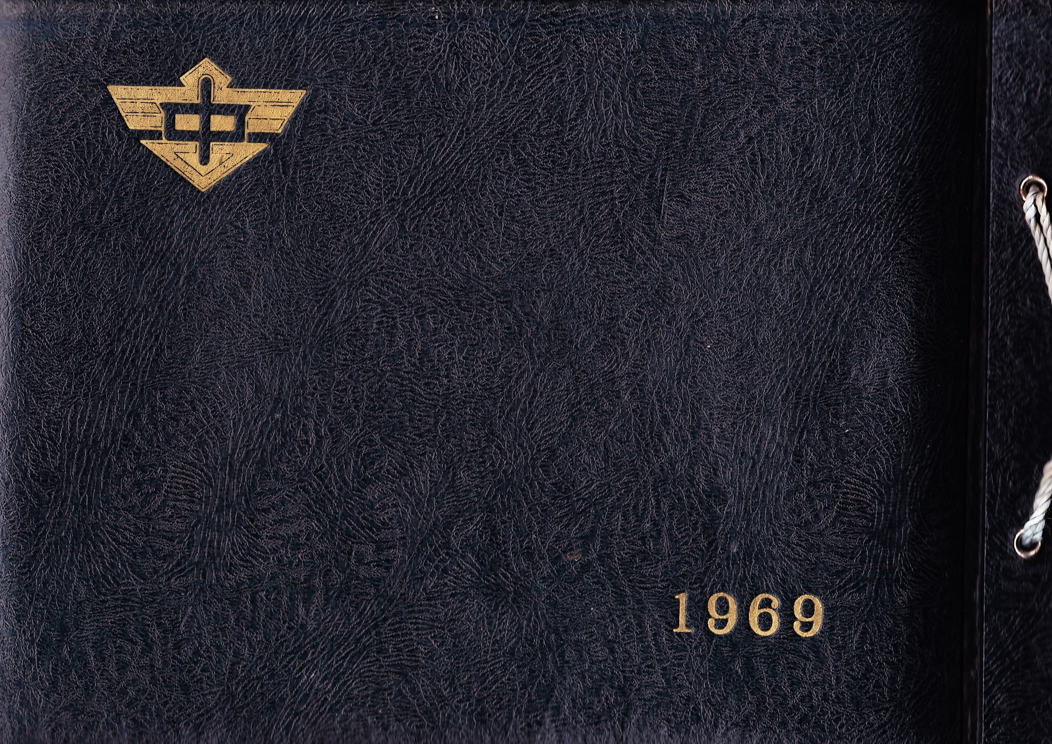 ｋ子さんから中学卒業アルバムを拝借 古四王中学校17期生