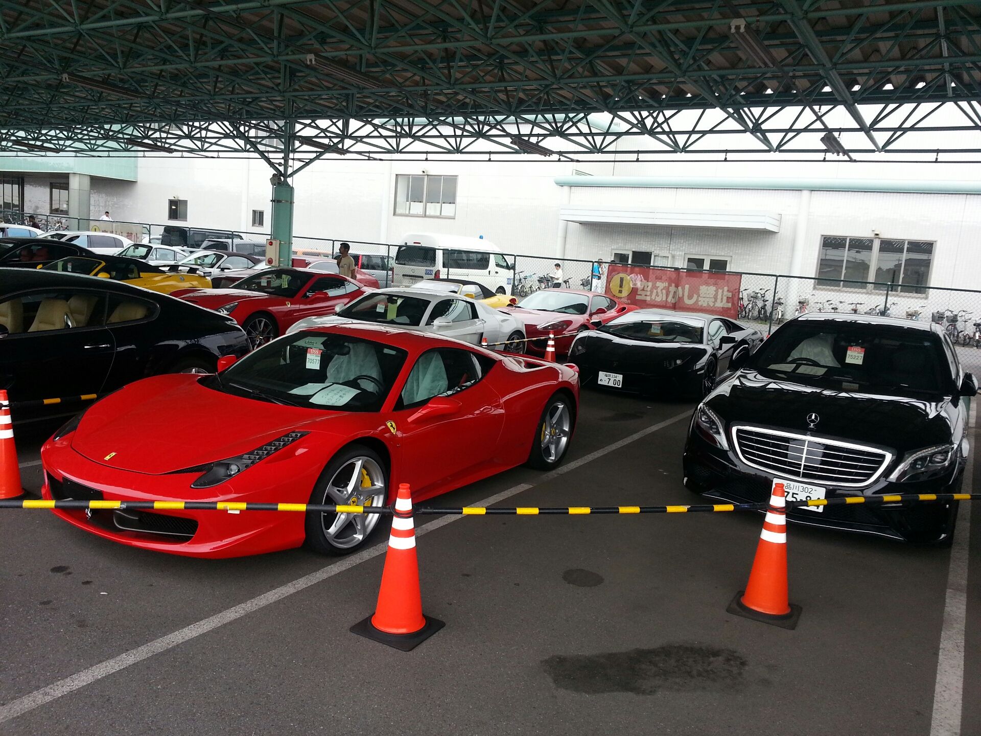 千葉県のオークション会場に来ています エムジービークリエイティブ 東京都 町田市 中古車販売 買取 千葉県のオークション会場に来ています エムジービークリエイティブ 東京都 町田市 中古車販売 買取