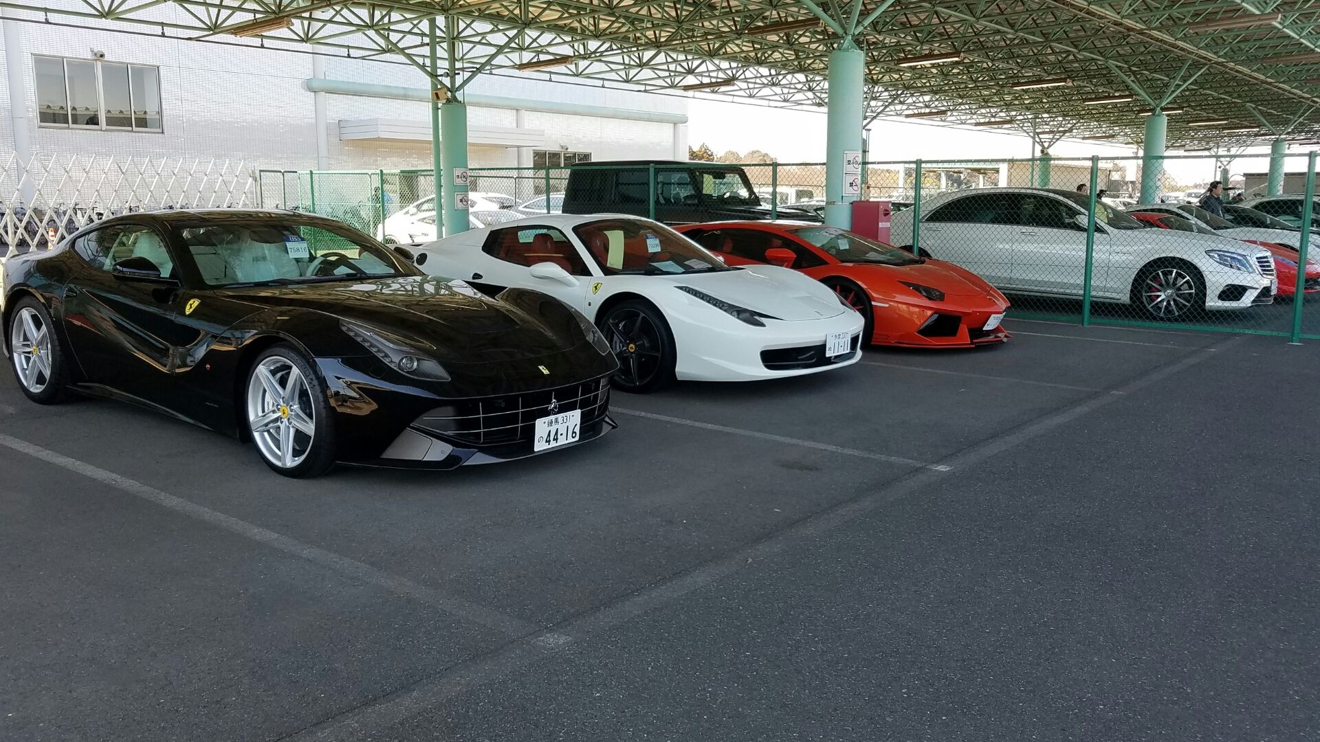スーパーカー ランボルギーニ フェラーリ ポルシェ エムジービークリエイティブ 東京都 町田市 中古車販売 買取 スーパーカー ランボルギーニ フェラーリ ポルシェ エムジービークリエイティブ 東京都 町田市 中古車販売 買取