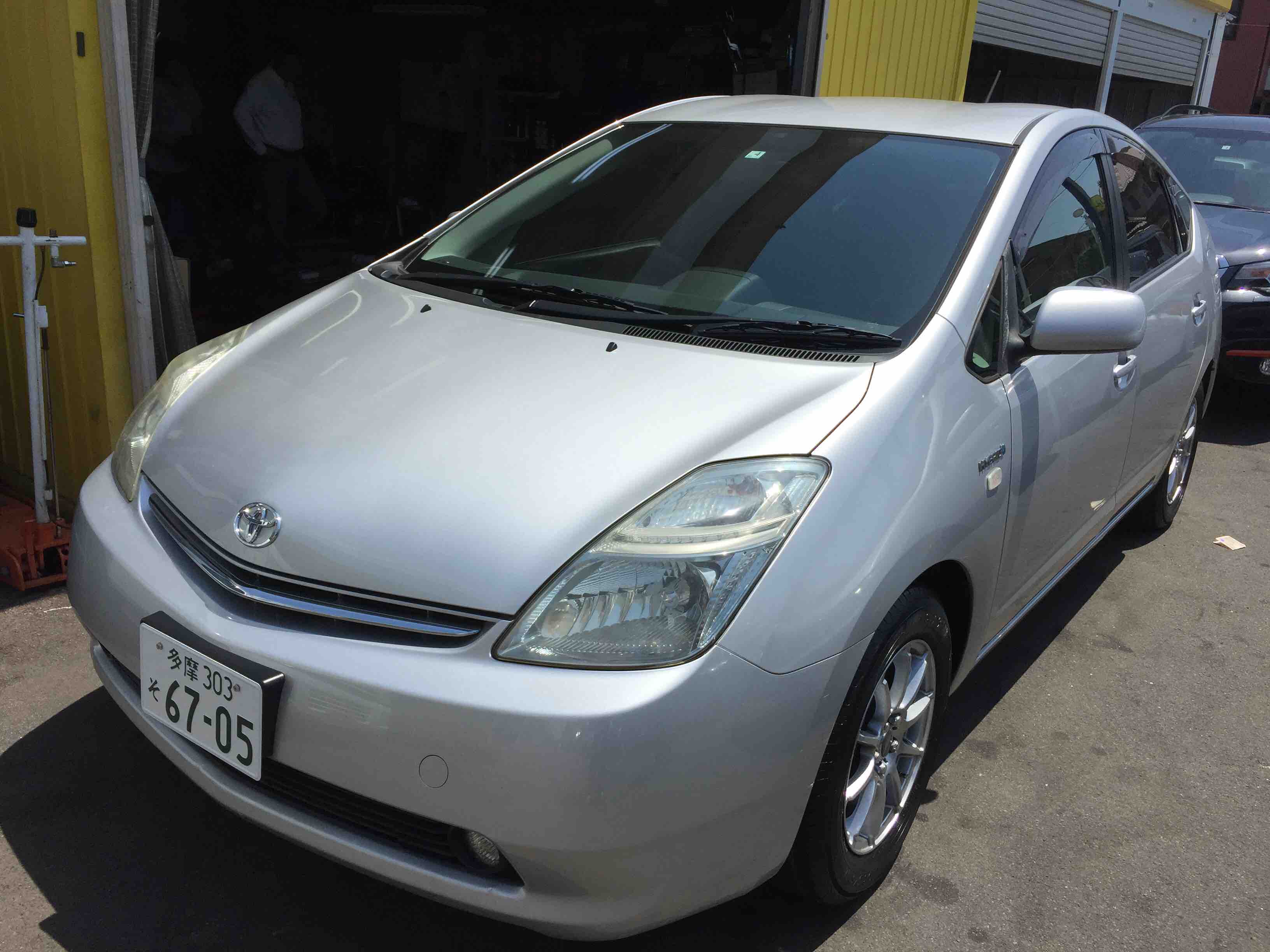 トヨタ プリウス納車 エムジービークリエイティブ 東京都 町田市 中古車販売 買取