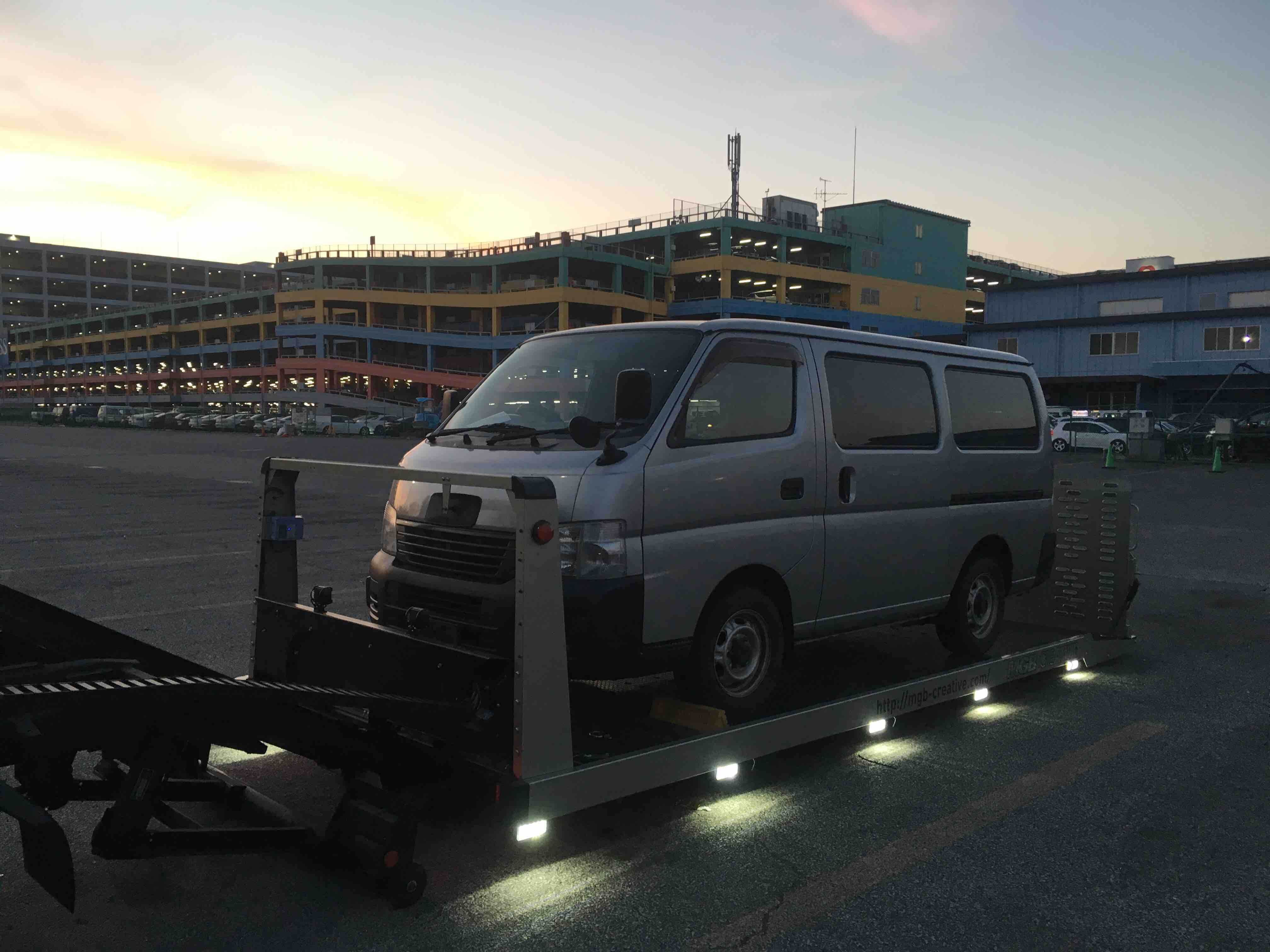 Uss横浜へ出品する車の搬入に行って来ました エムジービークリエイティブ 東京都 町田市 中古車販売 買取 Uss横浜へ出品する車の搬入に行って来ました エムジービークリエイティブ 東京都 町田市 中古車販売 買取