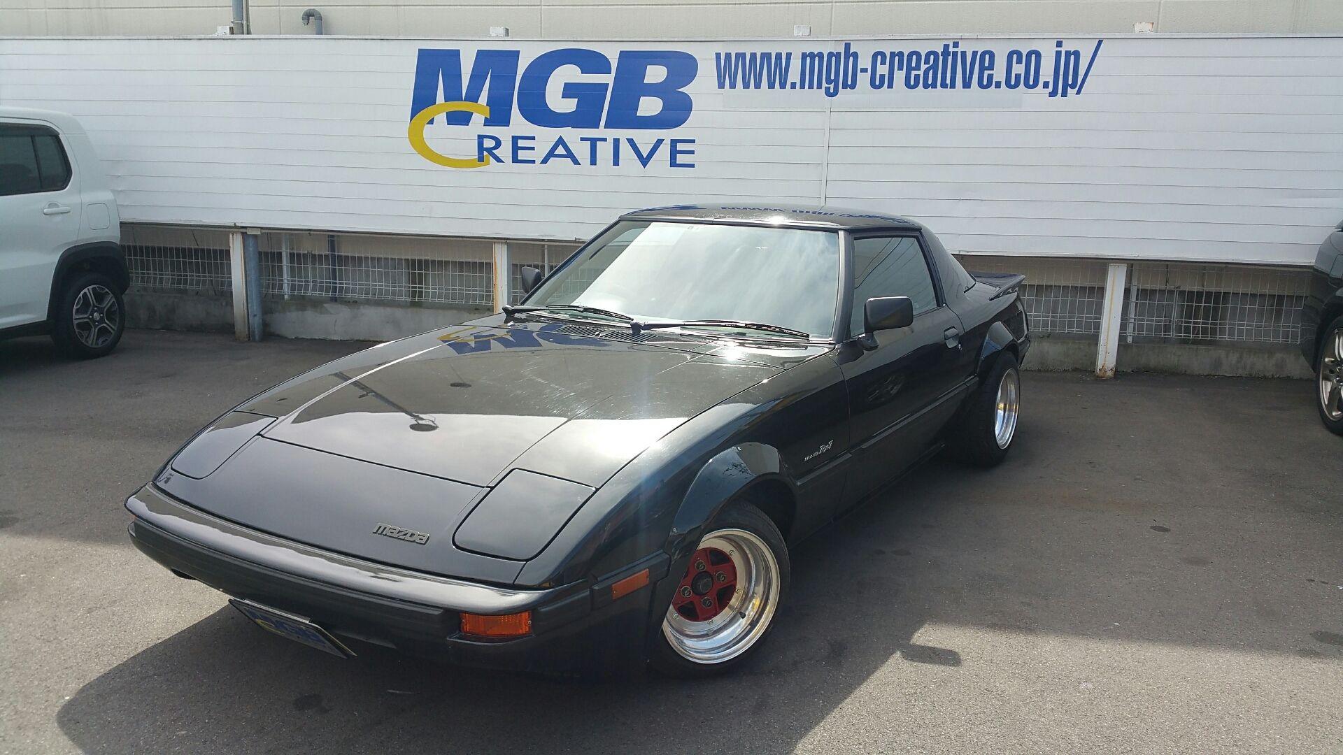 マツダサバンナrx7 Sa22 後期のブラックテール エムジービークリエイティブ 東京都 町田市 中古車販売 買取 マツダサバンナrx7 Sa22 後期のブラックテール エムジービークリエイティブ 東京都 町田市 中古車販売 買取