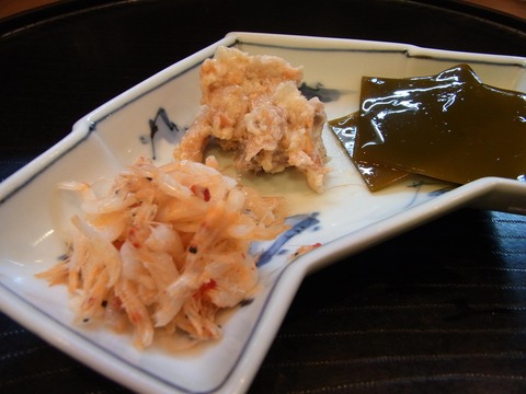 「桜エビと鮭の酒粕煮 昆布煮」