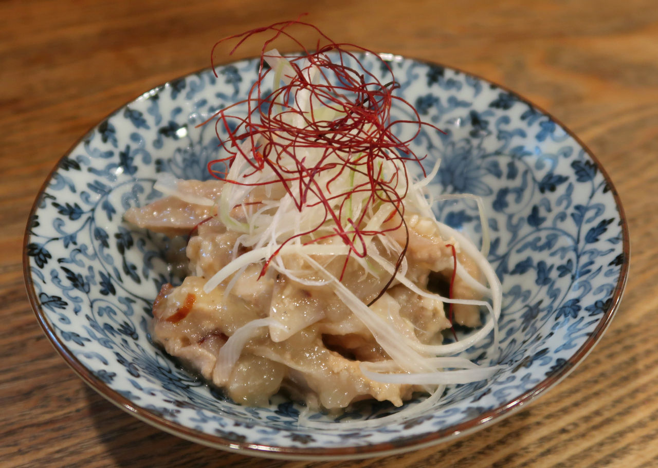 プルコリッと 扇情的な食感の中に 鶏の清らかな旨味と コラーゲンのコク 冷製 ヤゲン軟骨ピリ辛煮 東中野 ビストロde麺酒場耀 ひかる Mgmfanのブログ プルコリッと 扇情的な食感の中に 鶏の清らかな旨味と コラーゲンのコク 冷製 ヤゲン軟骨ピリ辛煮 東中野 ビストロde麺酒場耀 ひかる Mgmfanのブログ