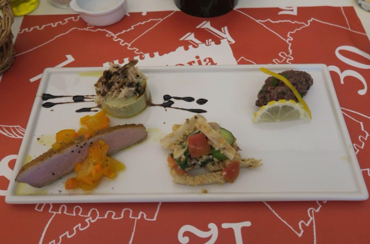 ぶあついローストビーフで 口中が 肉まみれ になる この高揚感 よその 肉 の日イベント とは 格が違うでしょう 西荻窪 Trattoria29 Part325 Mgmfanのブログ ぶあついローストビーフで 口中が 肉まみれ になる この高揚感 よその 肉 の日イベント とは 格が違うでしょう 西荻窪 Trattoria29 Part325 Mgmfanのブログ