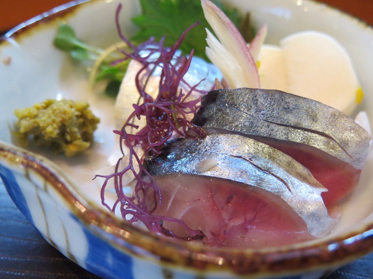 ゾクゾクッと心に響く 青森ハタハタ寿司 釣りアオリイカ刺身 の高揚感と 言ったら 浜町 神港 Mgmfanのブログ ゾクゾクッと心に響く 青森ハタハタ寿司 釣りアオリイカ刺身 の高揚感と 言ったら 浜町 神港 Mgmfanのブログ