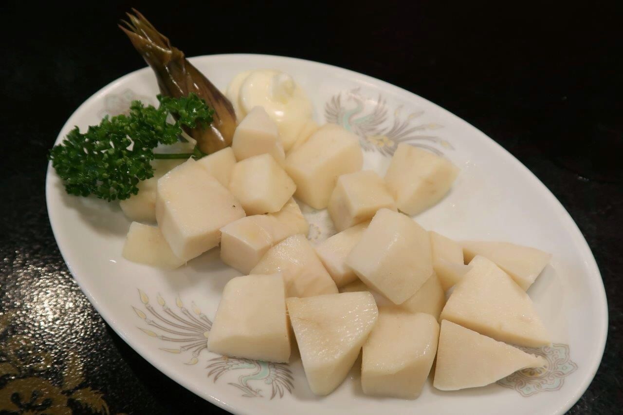 夏季限定 緑竹筍の炒め は 踊りだしたくなるような 炒め物の最高傑作 貴重な食材 龍髭菜 にも ドキッ 御徒町 台湾客家料理 新竹 Mgmfanのブログ