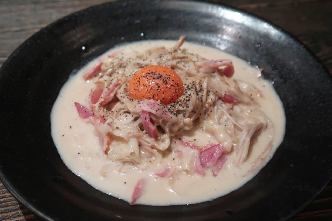 世界初 カロリー1 4 パスタえのきのカルボナーラ 毎日 ｈａｐｐｙ ｈｏｕｒも開催されているから お得です 日南市じとっこ組合 横須賀中央店 Mgmfanのブログ