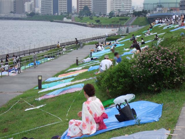 隅田川花火大会と汐入公園と観賞記 07 7 28 南千住あたり