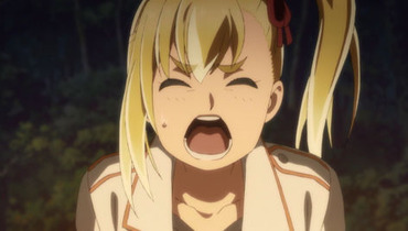 1559913