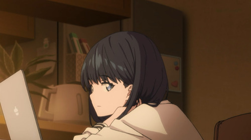  2318135