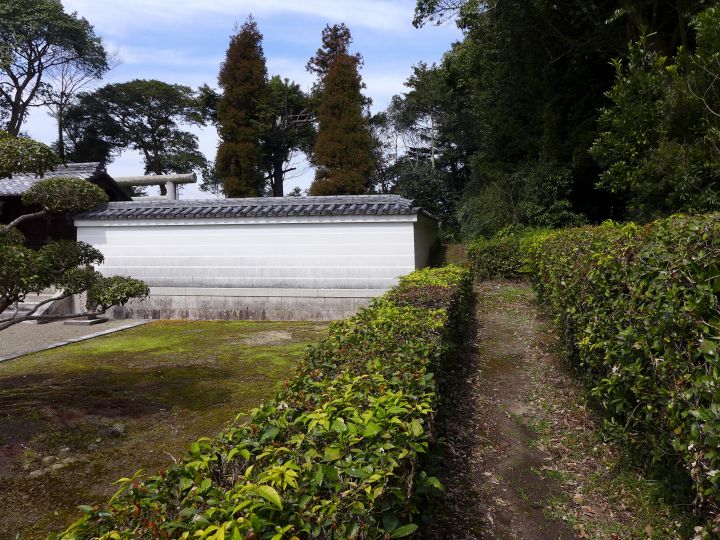 北 山の辺の道 五 嶋田神社から崇道天皇陵 りんどうのつぶやき