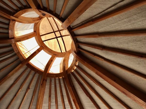 ゲルの屋根.jpg ゲルの屋根