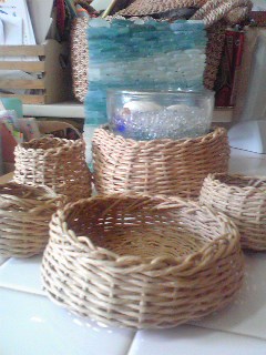 100均紙ひもでカゴ編み編み もの作りの日々と子育て迷路