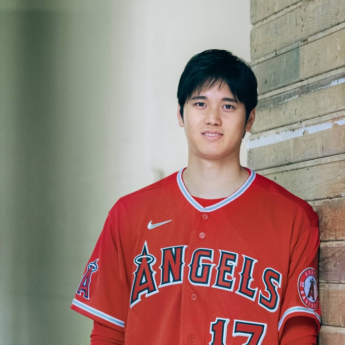 Twitter民「大谷は初めてマ〇コを見たときの顔してる」