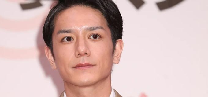 【悲報】ジャニオタさん、タッキーの新事務所の元ジャニーズがCMに起用されてブチギレる