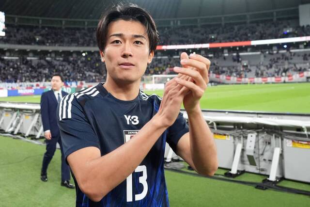 サッカー日本代表・中村敬斗にストーカーして逮捕された65歳女性、かなりパンチが効いてると話題に