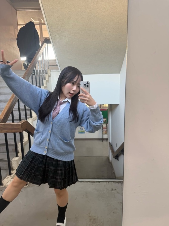 Iカップのグラドル、とんでもない爆裂ボディを披露！！