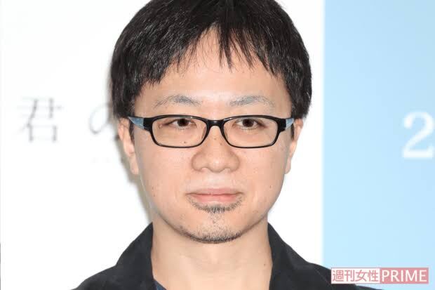 【朗報】新海誠さん、イケオジになる