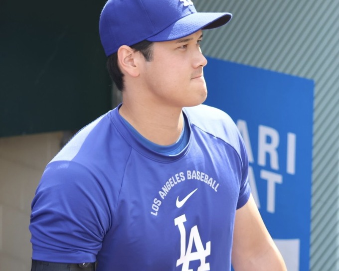 【悲報】大谷翔平、散髪してクッキングパパみたいになる