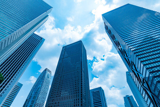 【悲報】とんでもないビルが見つかってしまう　おまえらの想像の5倍とんでもない