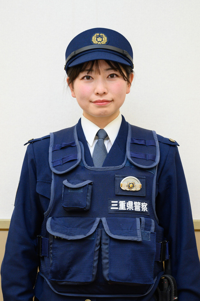 【朗報】三重県警にめちゃくちゃカワイイ警察官が誕生！！
