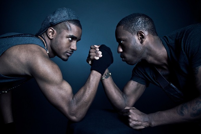 【再放送】黒人、セ○クスバトル中に別のセ○クス女が現れ颯爽と自転車に乗りセ○クスしながら帰る