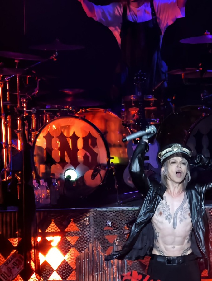 hyde6