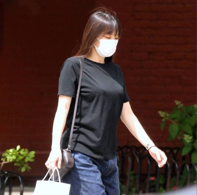 【朗報】眞子さま、両胸の突起がお立ちになられる
