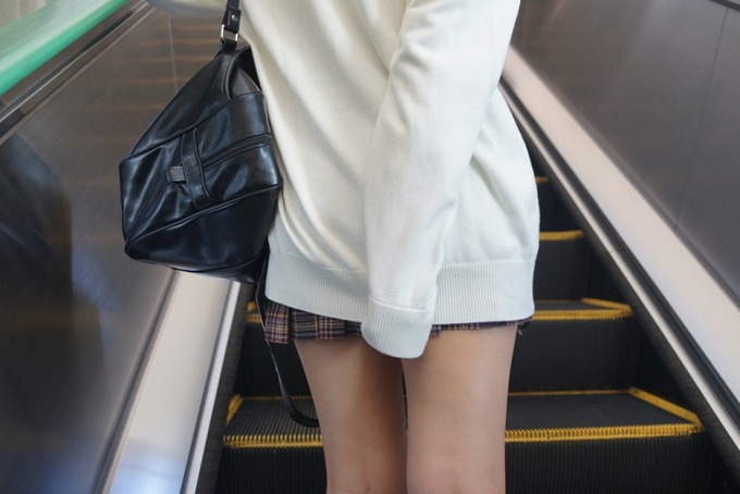盗撮撲滅YouTuber「アナタ盗撮してましたよね？スマホ見せてください!!」ワイ「…」