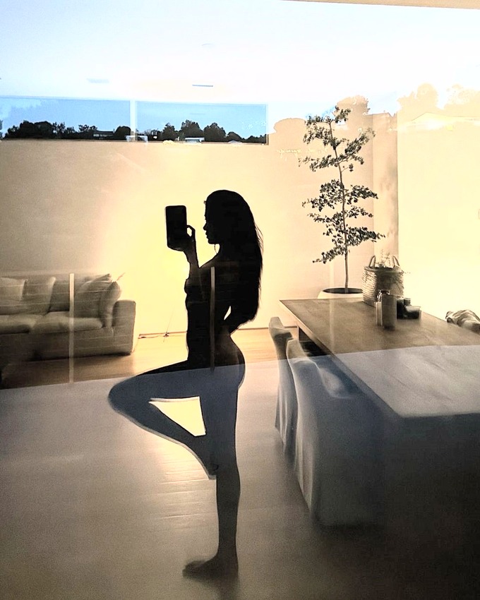 ins8