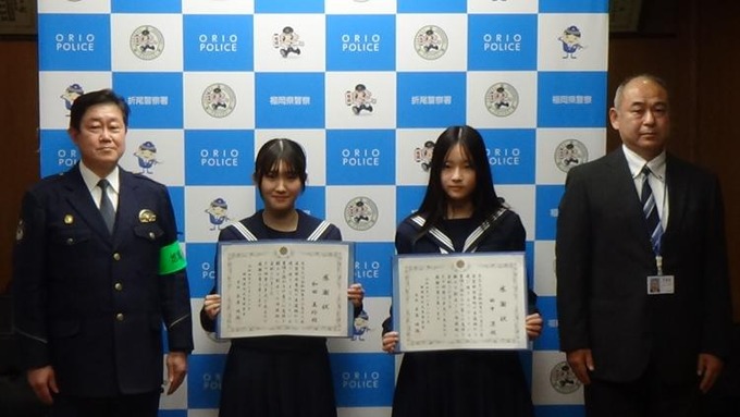 【福岡】美人女子中学生2人組、飛び降りようとしている男性にしがみつき自殺を阻止