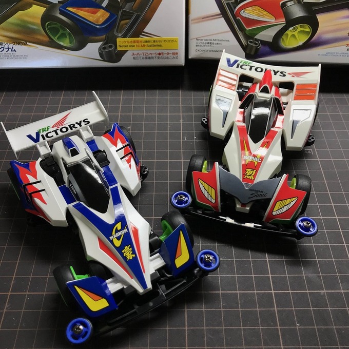 tri10