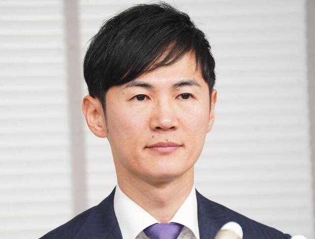 【悲報】石丸伸二さん、いつものように屁理屈を喋り出すもNHKアナウンサーに無視されてしまう