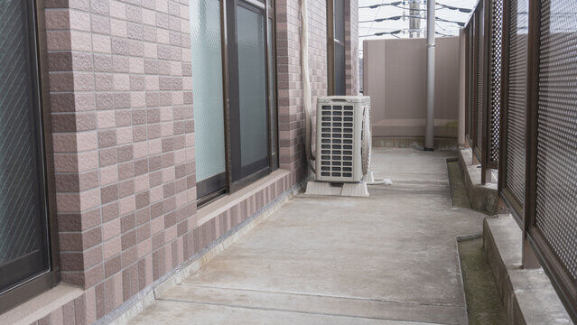 18歳男子高校生、マンションのベランダから下着を何度も盗んで逮捕