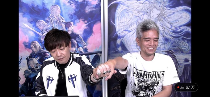 【悲報】スクウェアエニックスのお偉いさんの私服が中学生みたいだと話題に