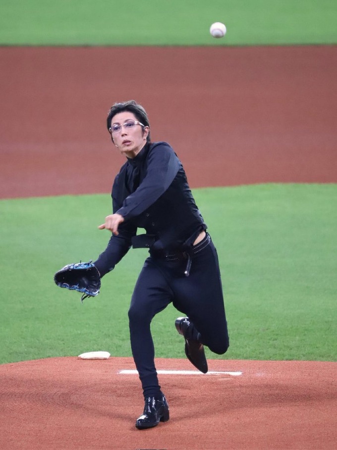 gackt2