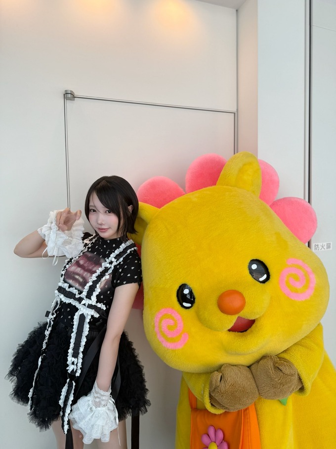 【朗報】あのちゃん、イメチェンして可愛くなる