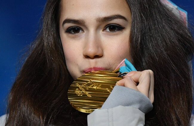 【悲報】“氷上の妖精”ことザギトワさん、ガリガリになって髪の毛も薄くなっていた