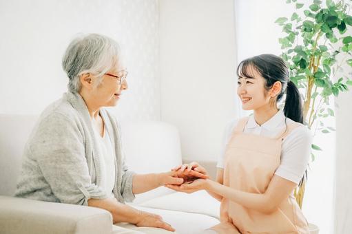 【動画】介護現場のリアルがこれらしい