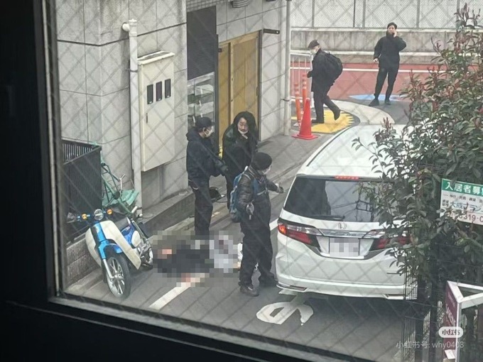 最上あい刺殺現場に救助に駆けつけた一般人と談笑する犯人がこちらです