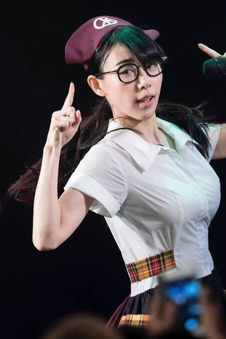 aina3