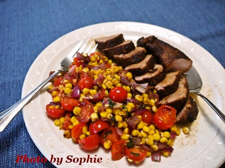 メープルベーコン巻き豚ヒレ肉のローズマリーチェリーソース添え レシピ