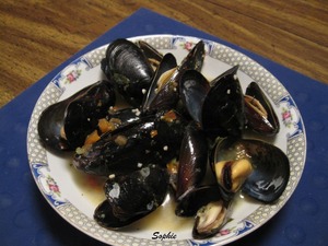 ムール貝のワイン煮・スパイシー