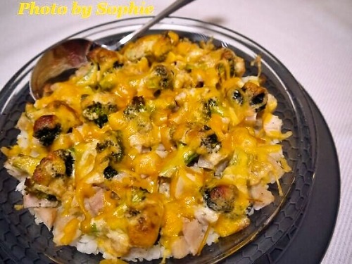 カリフラワーライスとチキンのキャセロール