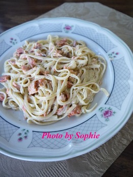 サーモンのパスタソース