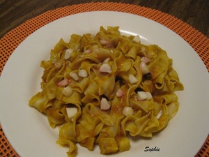 パンプキンとマカデミアナッツのパスタ