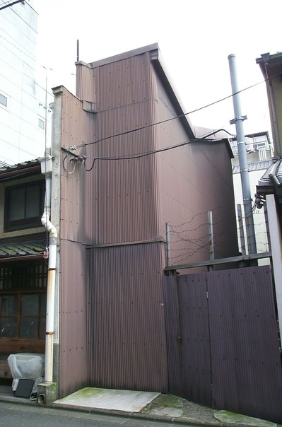 丸めた波板1